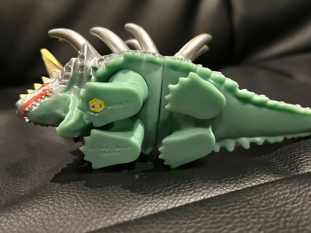 怪獣　ウルトラマンシリーズ ソフビ　まとめ売り 廃盤品あり