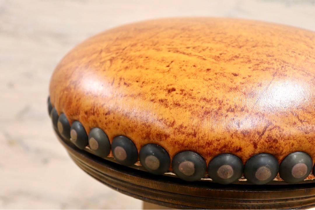 GMIK7M○スペイン製 カスティリアンスタイル バースツール ハイチェア カウ