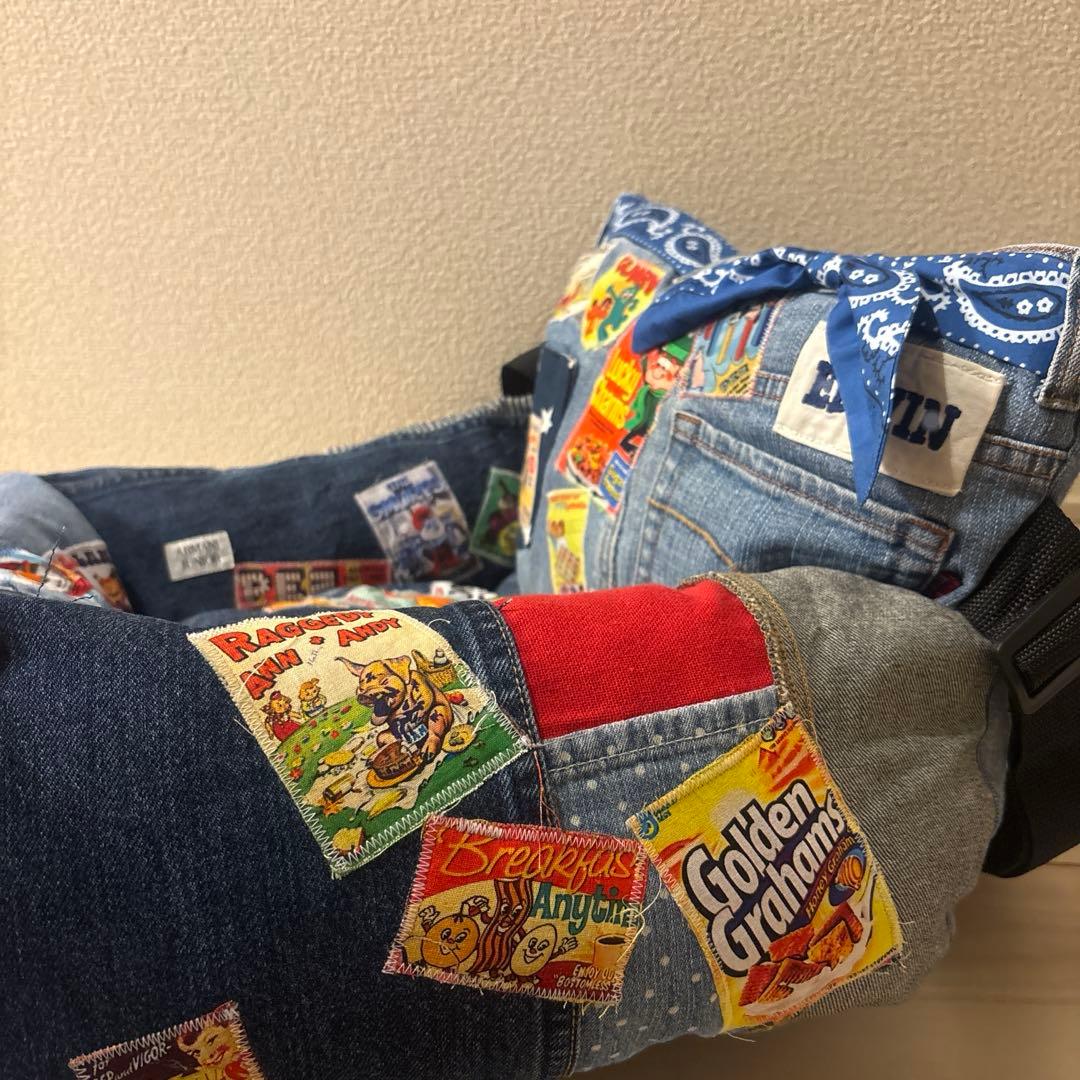 ハンドメイド　デニムリメイク ドライブベッド　ペットベッド