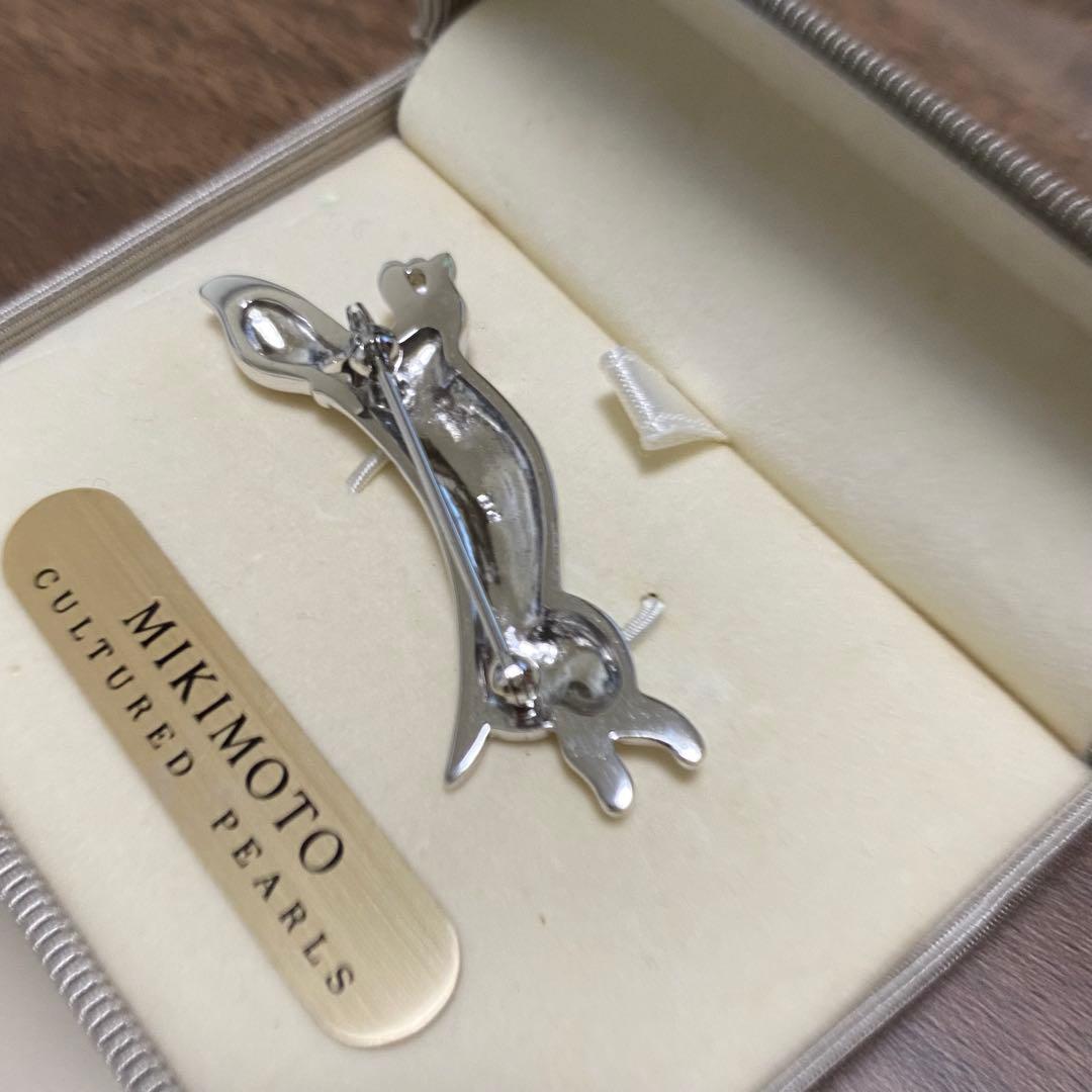 ミキモト MIKIMOTO ブローチ パール ダックスフント 犬 真珠 シルバー