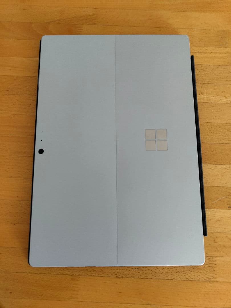 Microsoft Surface Pro5 12インチ