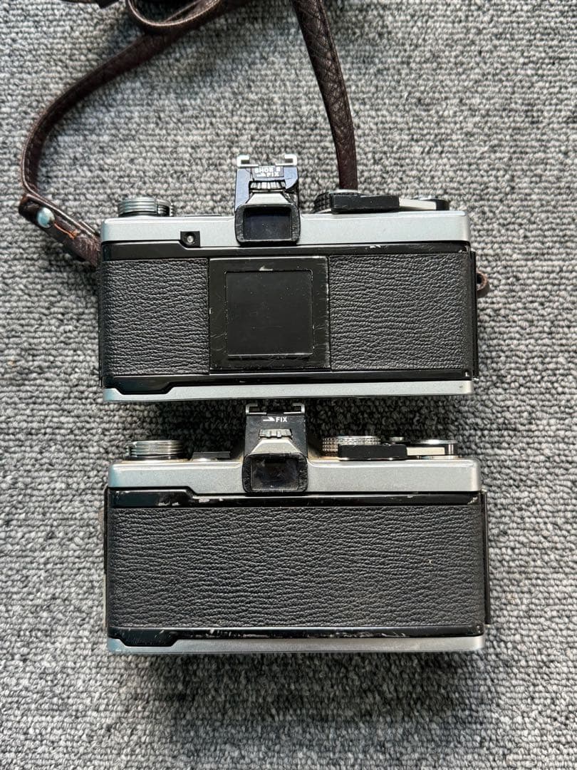 Olympus OM1/OM2 カメラ　2個　V022