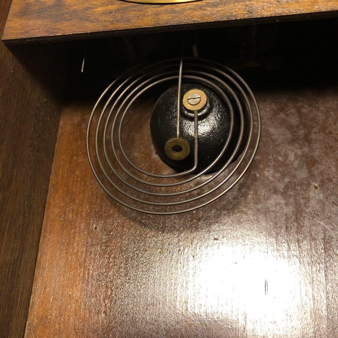 木製掛時計 振り子付き　ゼンマイ式