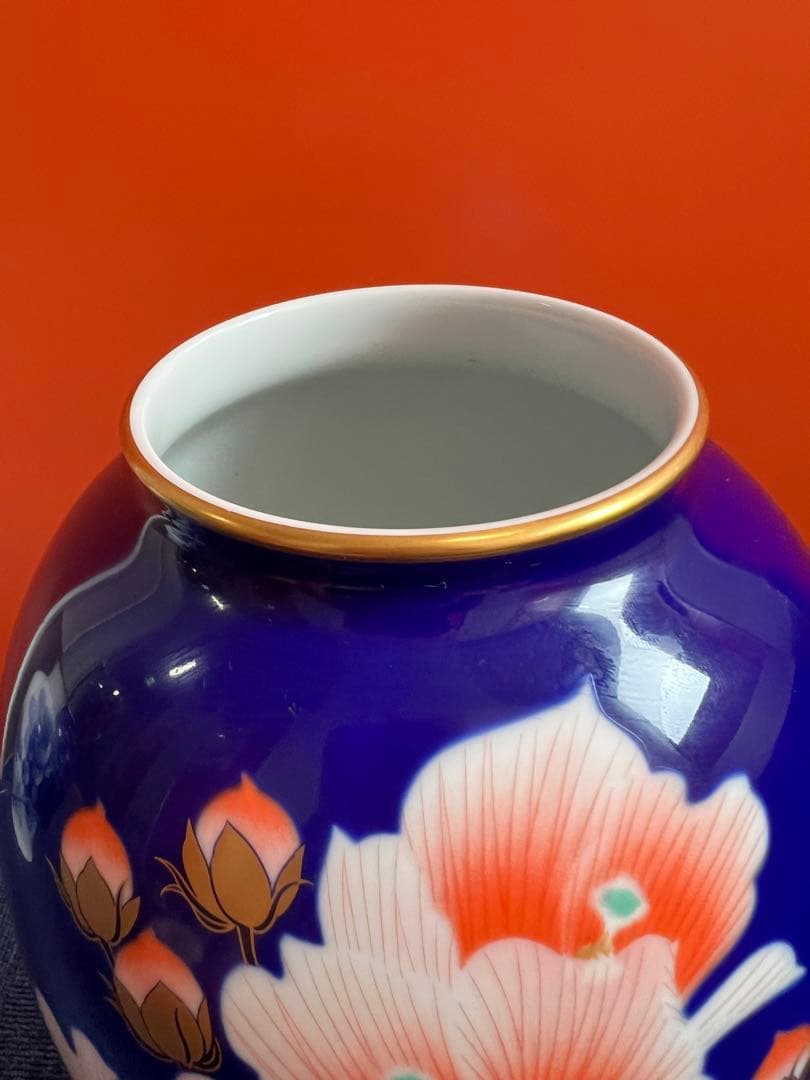 1422 香蘭社　金彩　花瓶