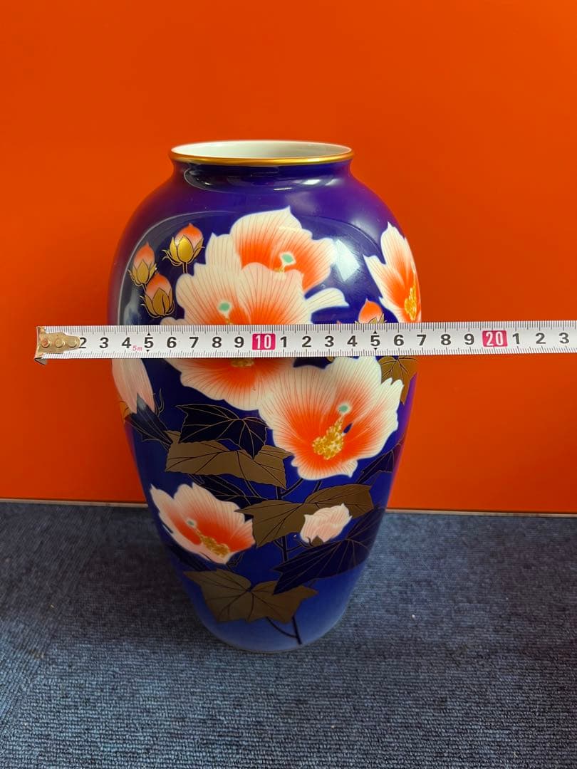 1422 香蘭社　金彩　花瓶