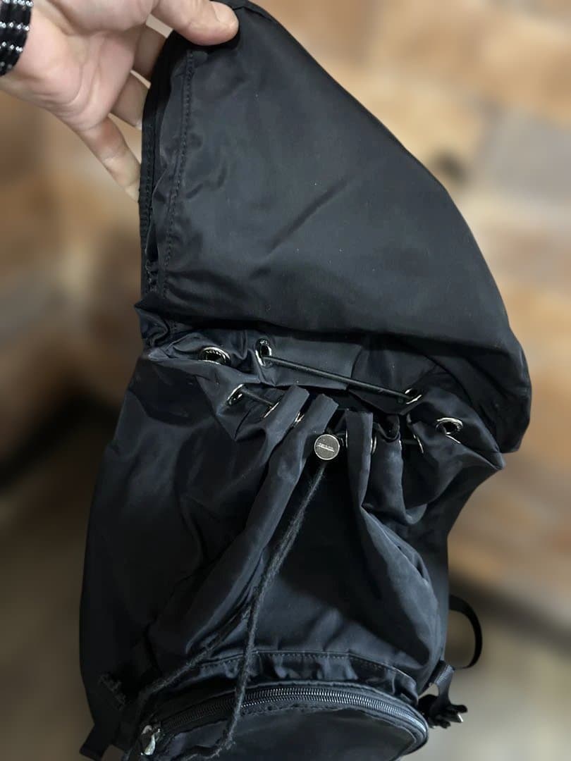 PRADA プラダv135ブラック ナイロンリュック