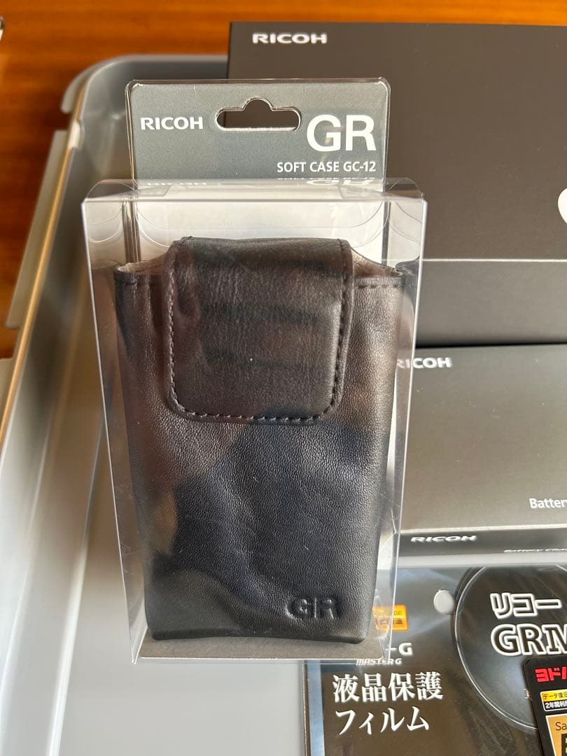 【新品】RICOH GR IV リコー GR4 デジタルカメラ