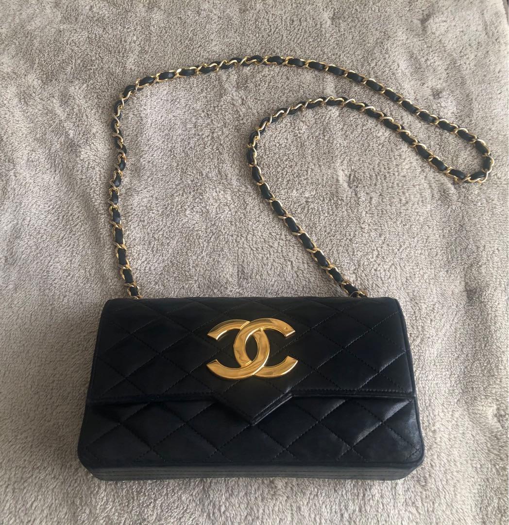 CHANELマトラッセ　ラムスキン　ショルダーバッグ