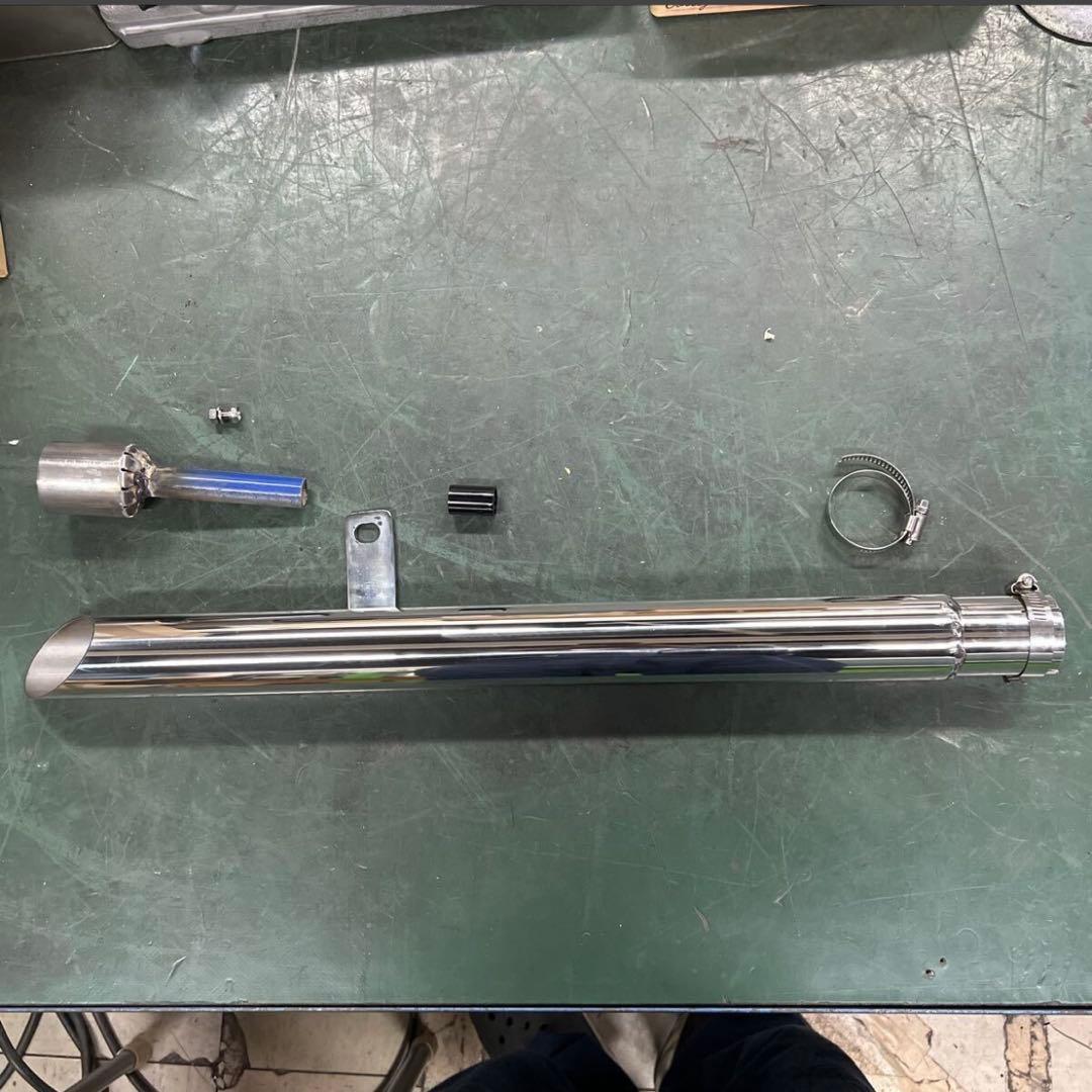 ど*ゃ様 ワンオフ　SR400 ショート菅　ドラッグパイプスラッシュカットマフラ