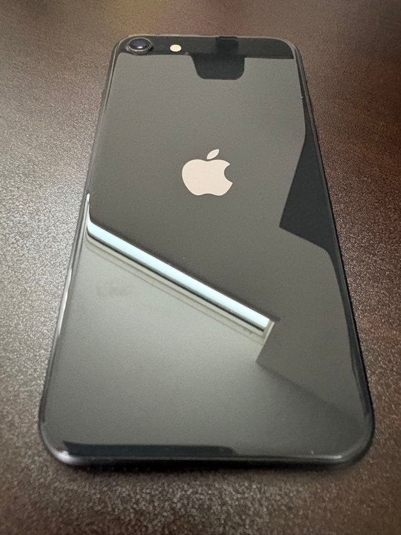 Apple iPhone SE2 ブラック 128GB 本体 注意事項あり