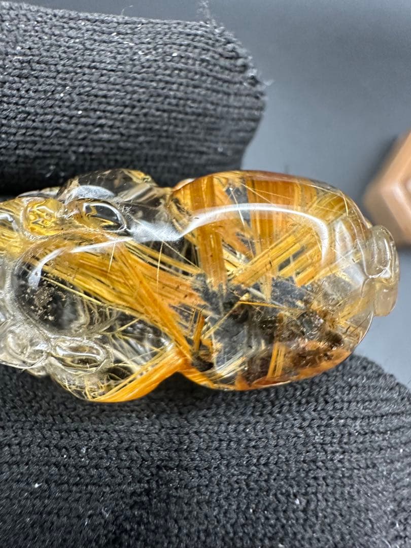 ルチルクォーツ貔貅（オレンジ）貴重です！