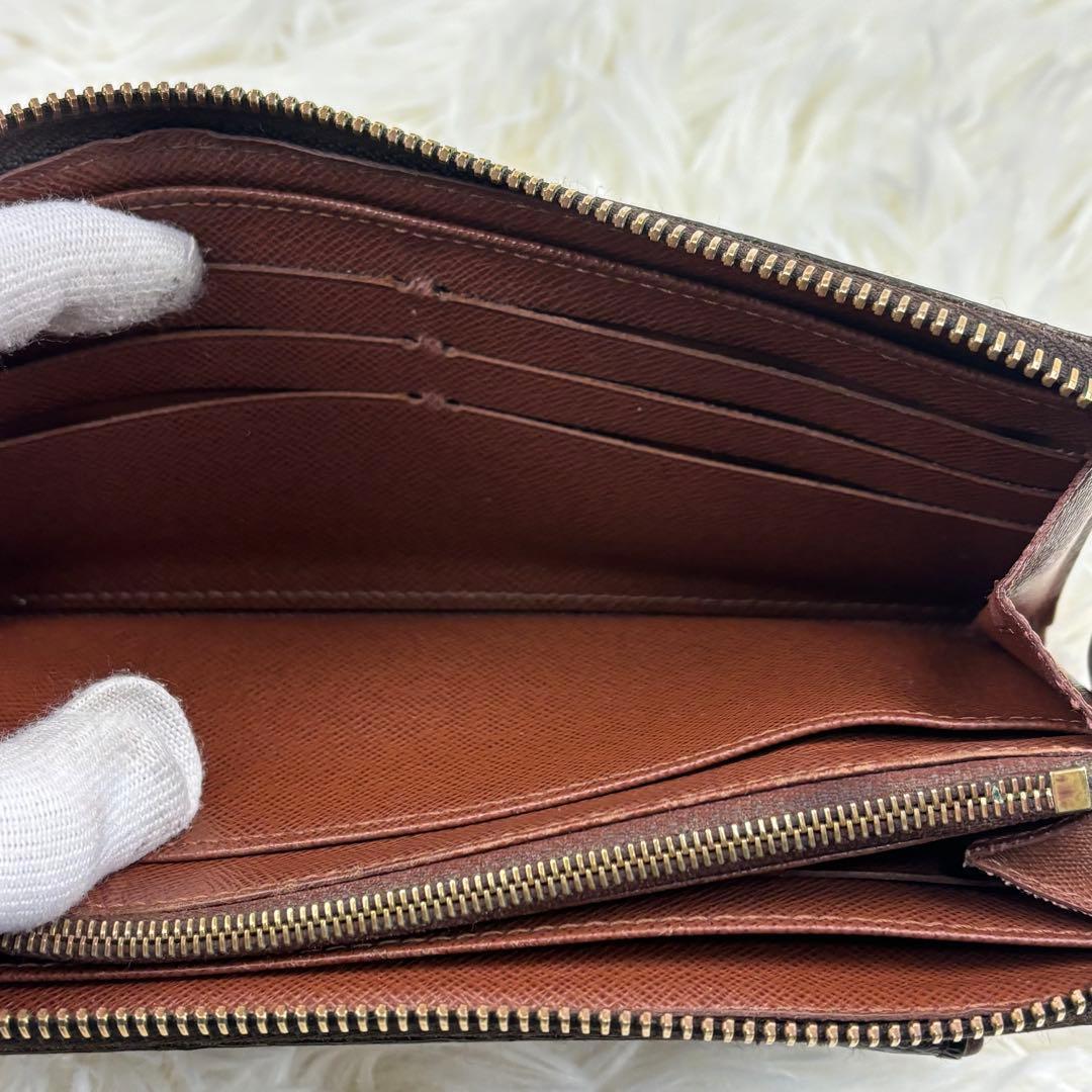 ルイヴィトン モノグラム ポルトフォイユアストリッド M61781 長財布