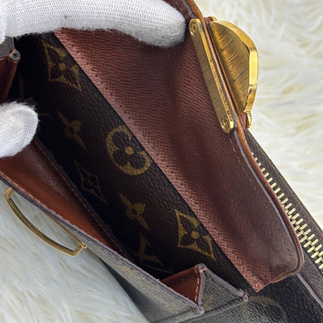 ルイヴィトン モノグラム ポルトフォイユアストリッド M61781 長財布