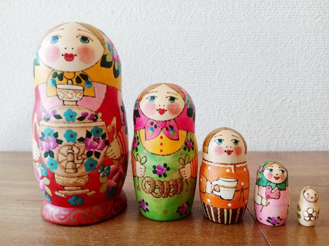 【LYH044】北欧ロシア雑貨 リューバ作のマトリョーシカ　サモワール