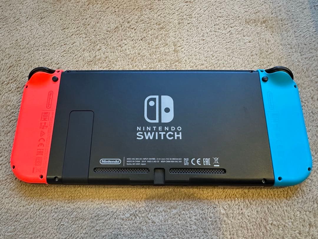 Nintendo Switch 本体、純正Proコン、収納ケースセット