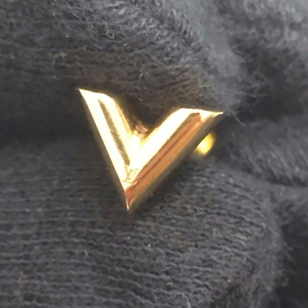 ルイヴィトン LOUISVUITTON ピアス エッセンシャルv