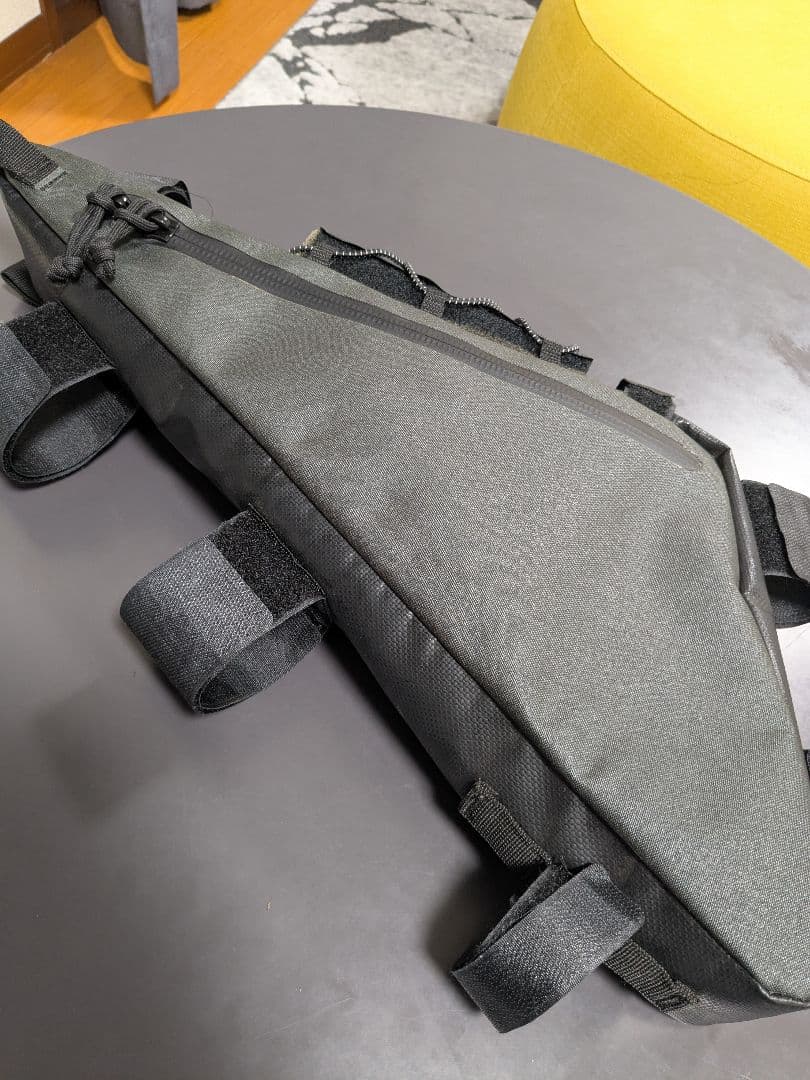 Salsa Fargoフレームバッグ