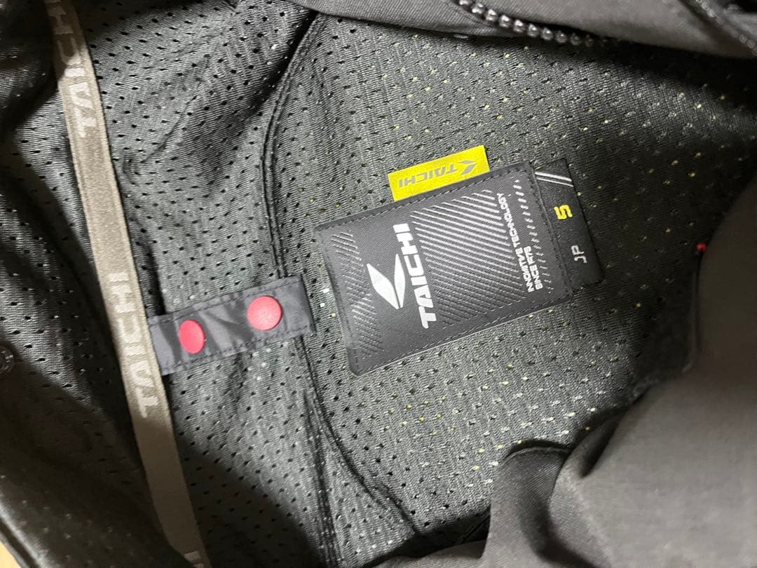 TAICHI 防水ジャケット 秋冬 ブラック JP WL