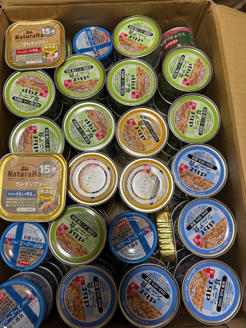 お買い得 シニア缶詰 デビフなど77缶と、ちゅーるビッツ5個と おまけ