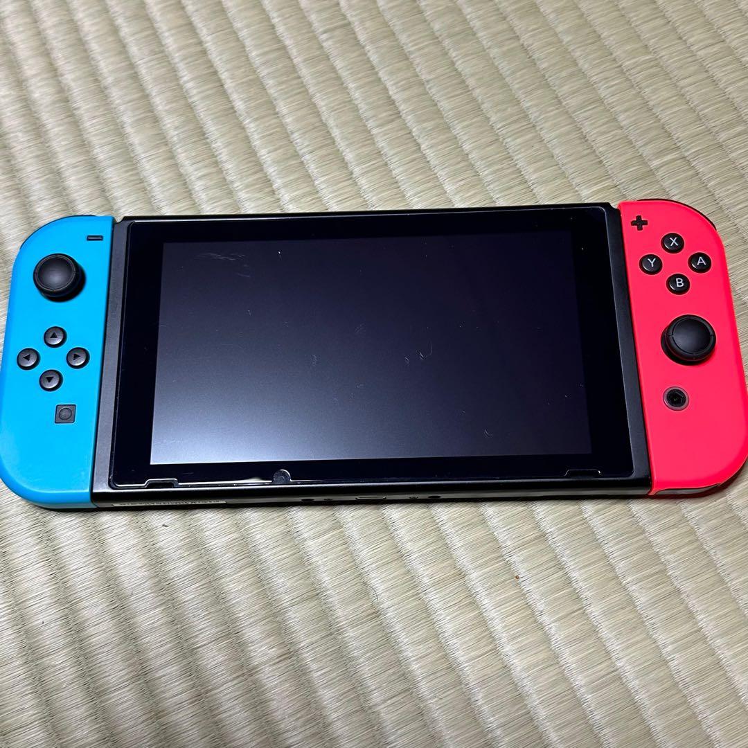 Nintendo Switch 本体と2ソフト付き