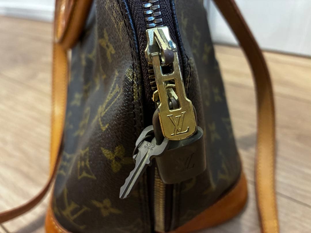 Louis Vuitton ハンドバッグ アルマ　ルイヴィトン