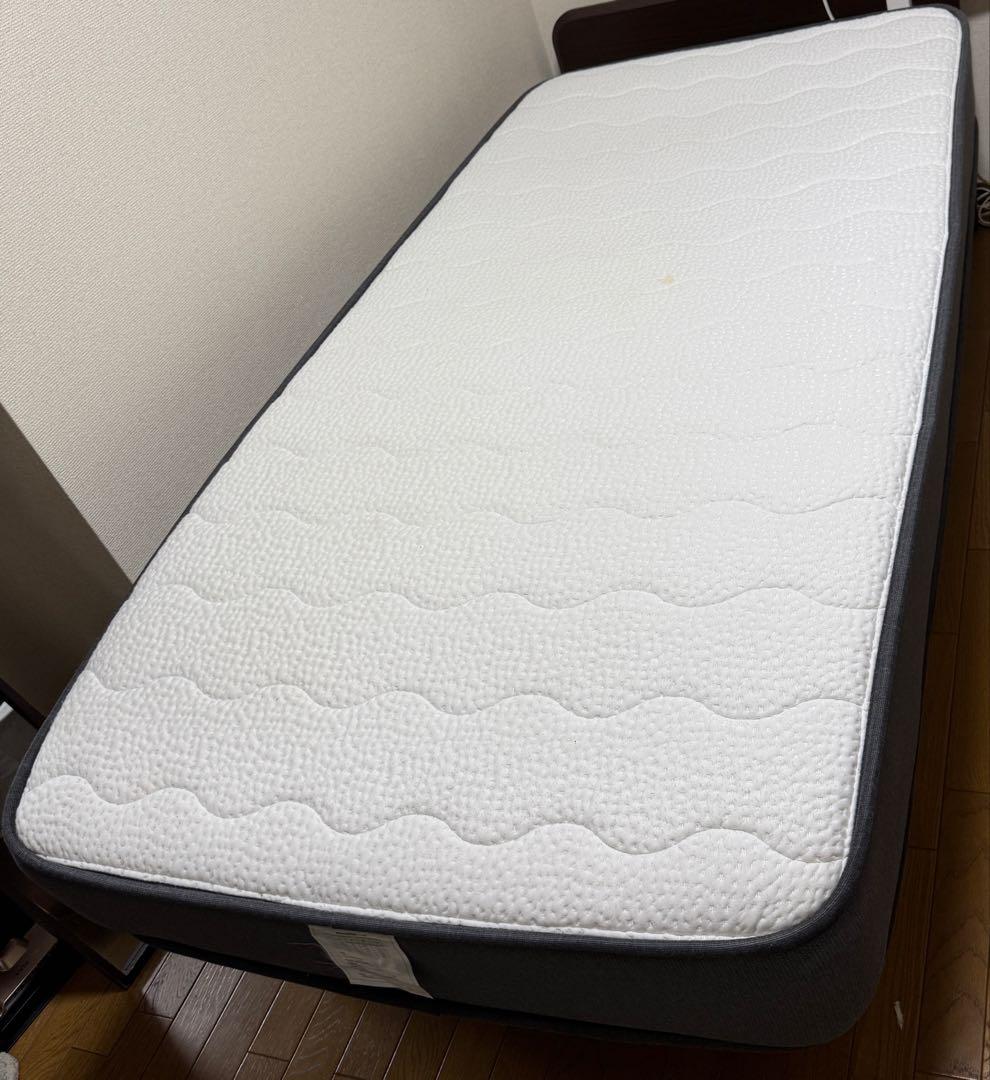 NELLシングル スプリングマットレス ホワイト