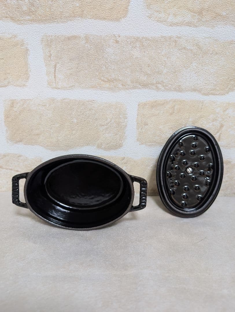 入手困難 ストウブ オーバルシチューパン11cm ジョエルロブション オリーブG