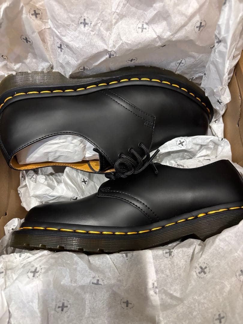 Dr.Martens 3ホール　1461 UK5