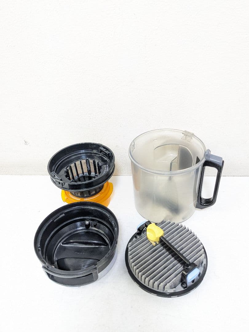 TOSHIBA 東芝 VC-C7-R サイクロン式掃除機 2019年製