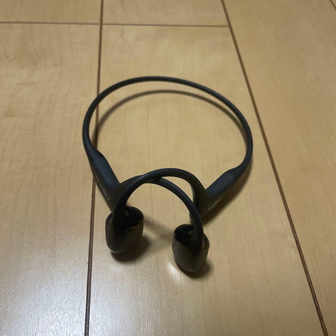 SHOKZ オープンプロ　骨伝導イヤホン ケース付き