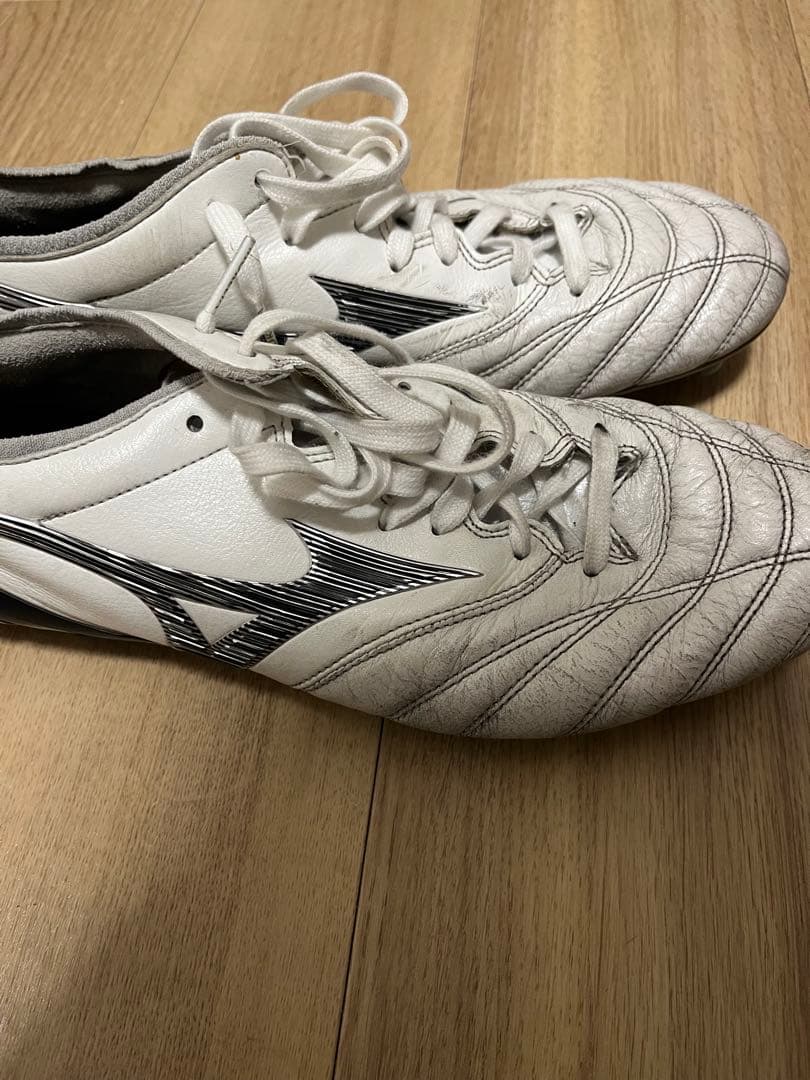 Mizuno モレリア　ホワイト/レッド スパイクシューズ　28cm