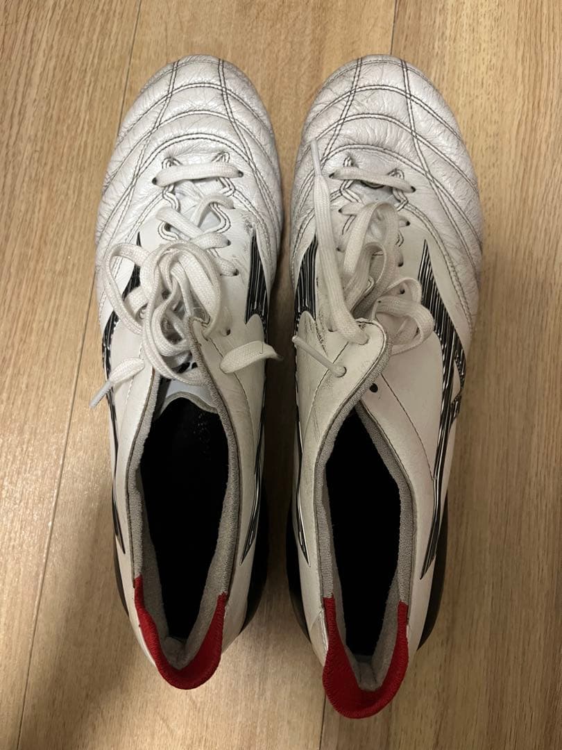 Mizuno モレリア　ホワイト/レッド スパイクシューズ　28cm