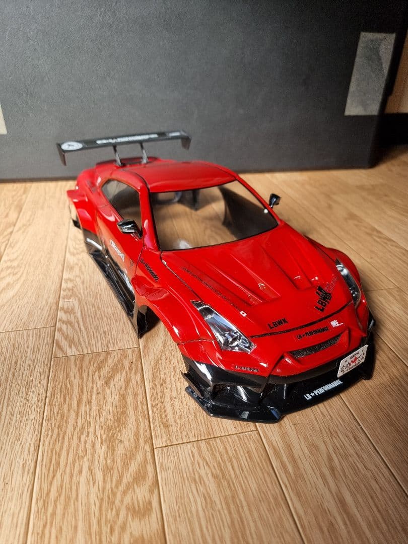 タミヤ TT02 シャーシ、GT-R R35 リバティウォークボディ