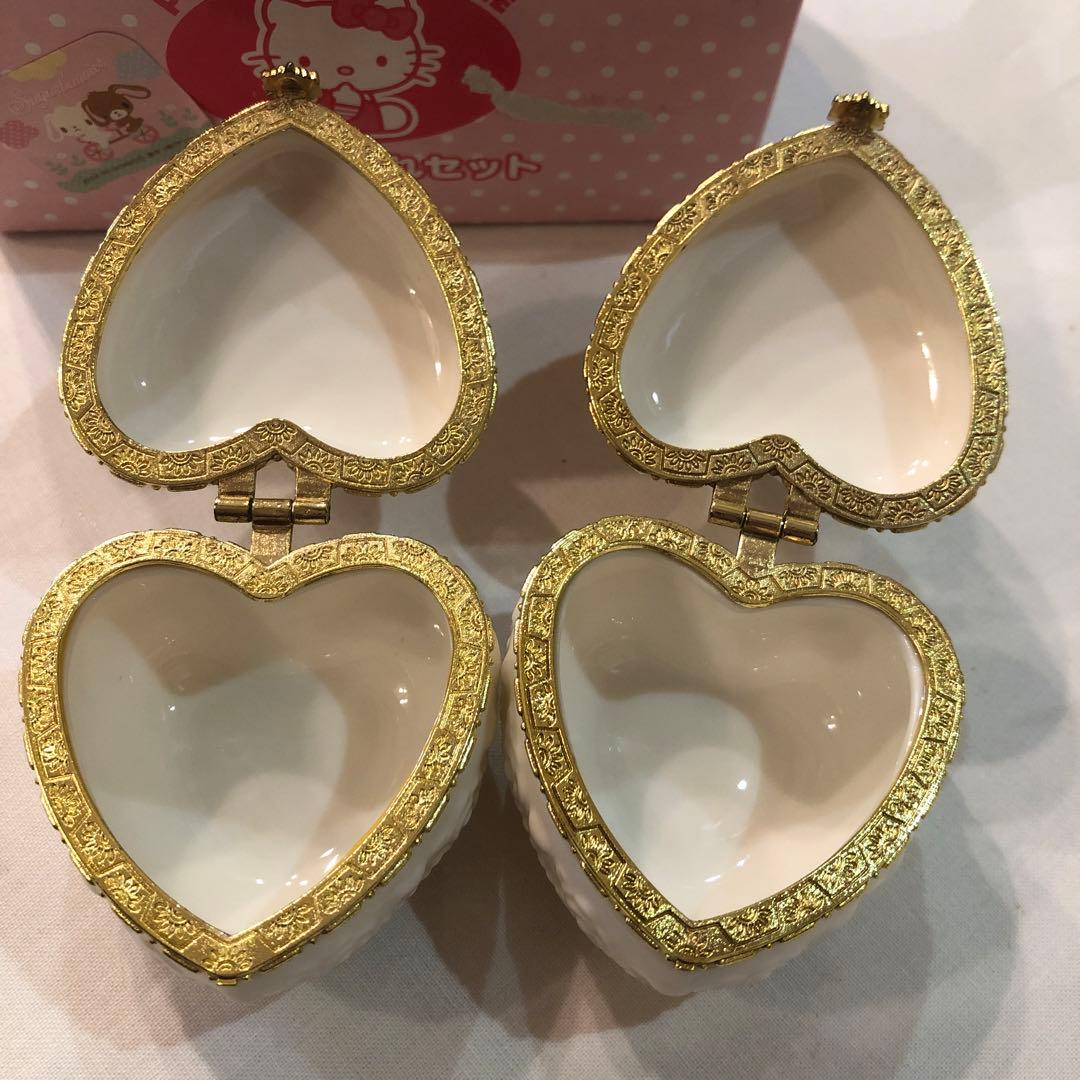 2009 サンリオ　HelloKitty 陶器小物入れセット 非売品