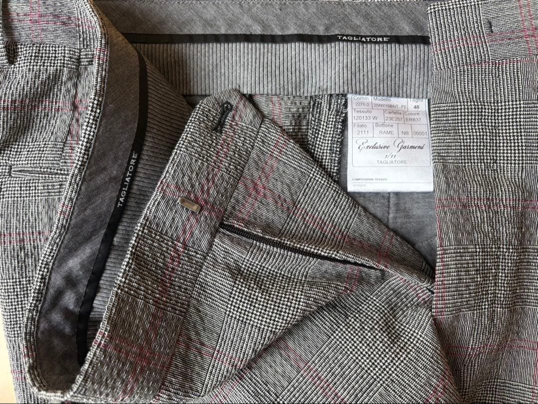 タリアトーレ【新品未使用】春夏スーツセット