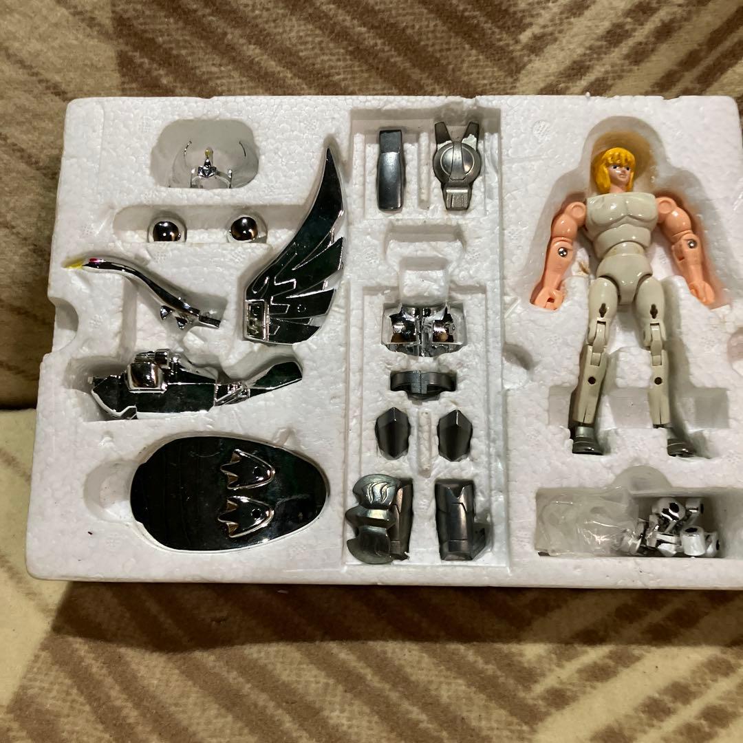 聖闘士星矢　キグナスクロス　白鳥星座の新生聖衣　BANDAI