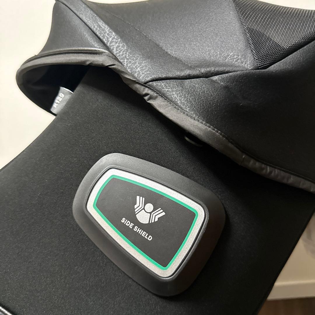 超美品 アップリカ 最高級チャイルドシート クルリラ ビッテ エックス ブラック