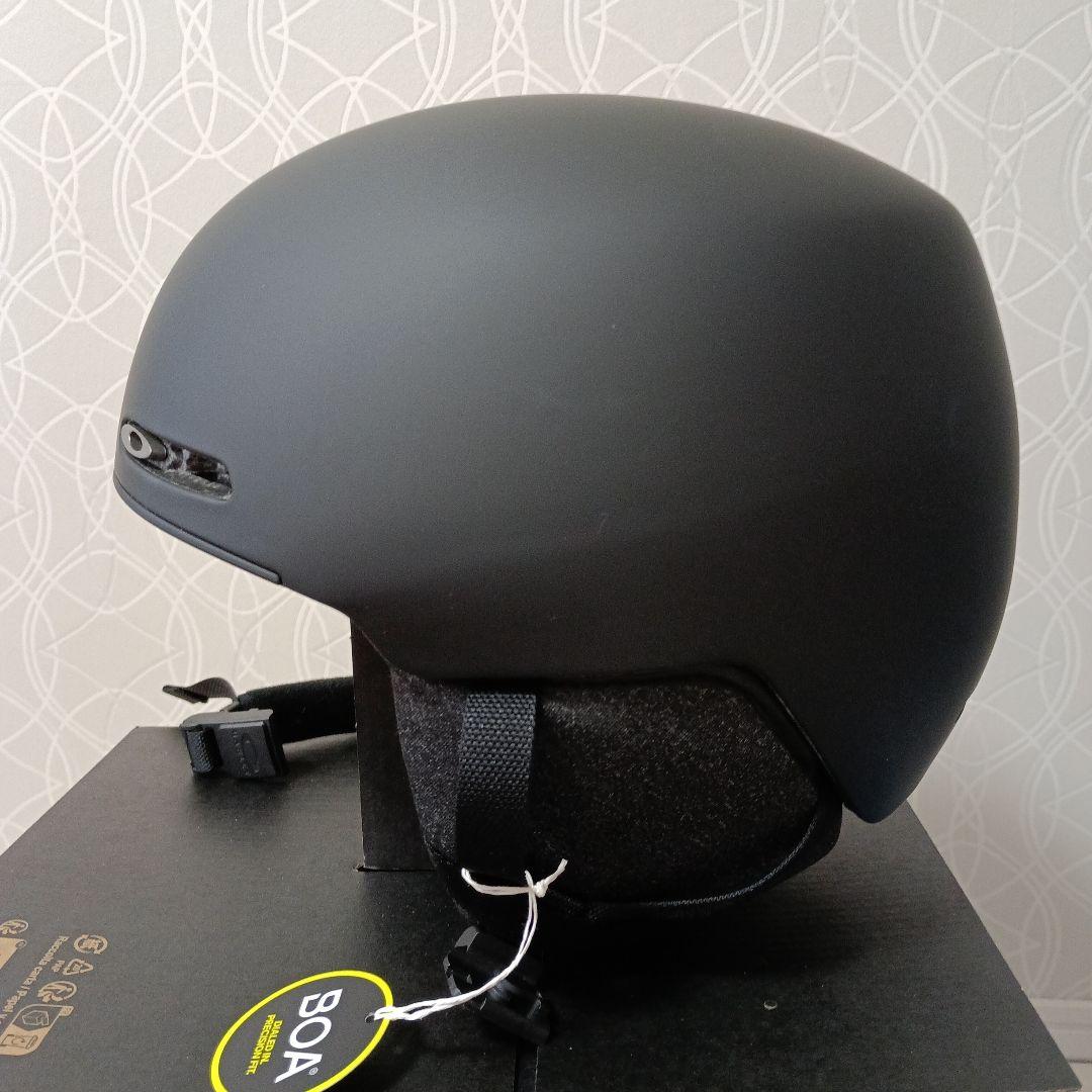 未使用 OAKLEY ヘルメット マットブラック BOA搭載