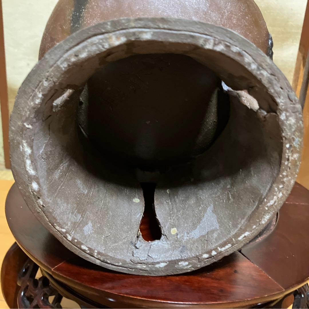 備前焼？足高茶壺？口と焼、足にモダンを感じて下さい