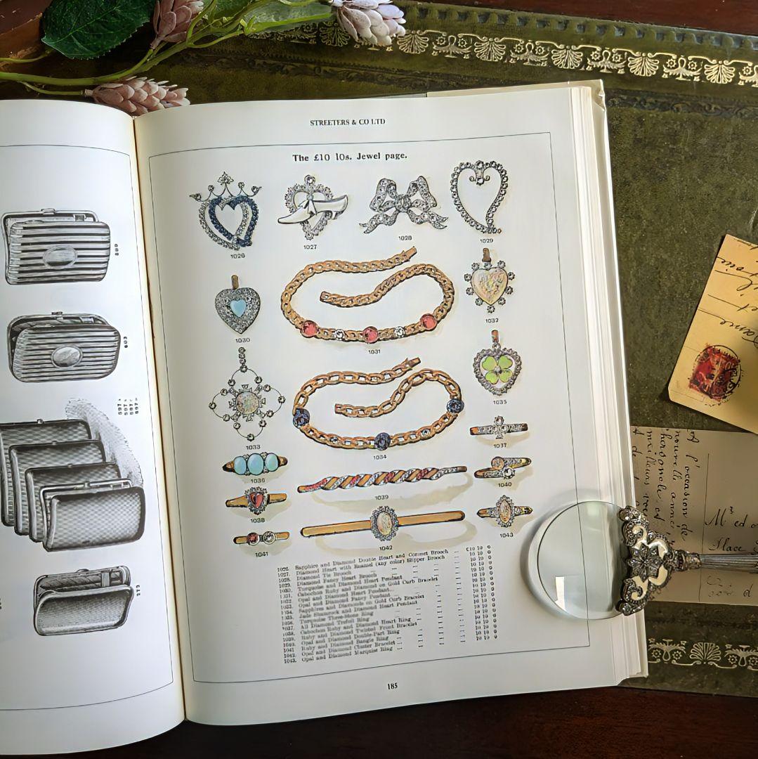 まるで時を超えた宝石商！心ときめくヴィクトリアン・ジュエリー図鑑 古書洋書