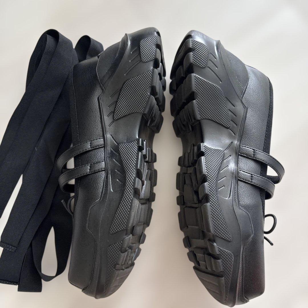 AKIKOAOKI ブラック フラットシューズ EU 37