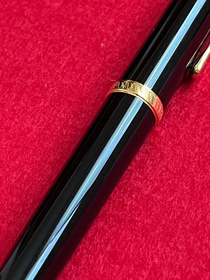 モンブランボールペン 作家シリーズ 1995年ボルテール❗️入手困難‼️