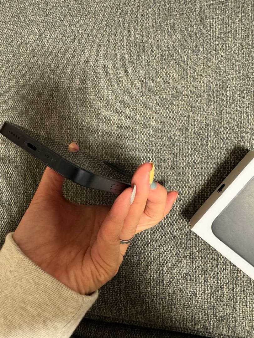 Apple iPhone13 88% SIMフリー　黒