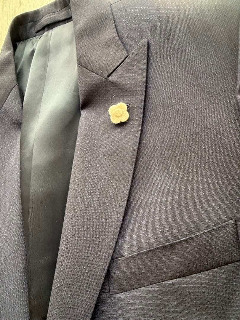 ※シャア 未使用 LARDINI ウールスーツ 50 ミッドナイトブルー