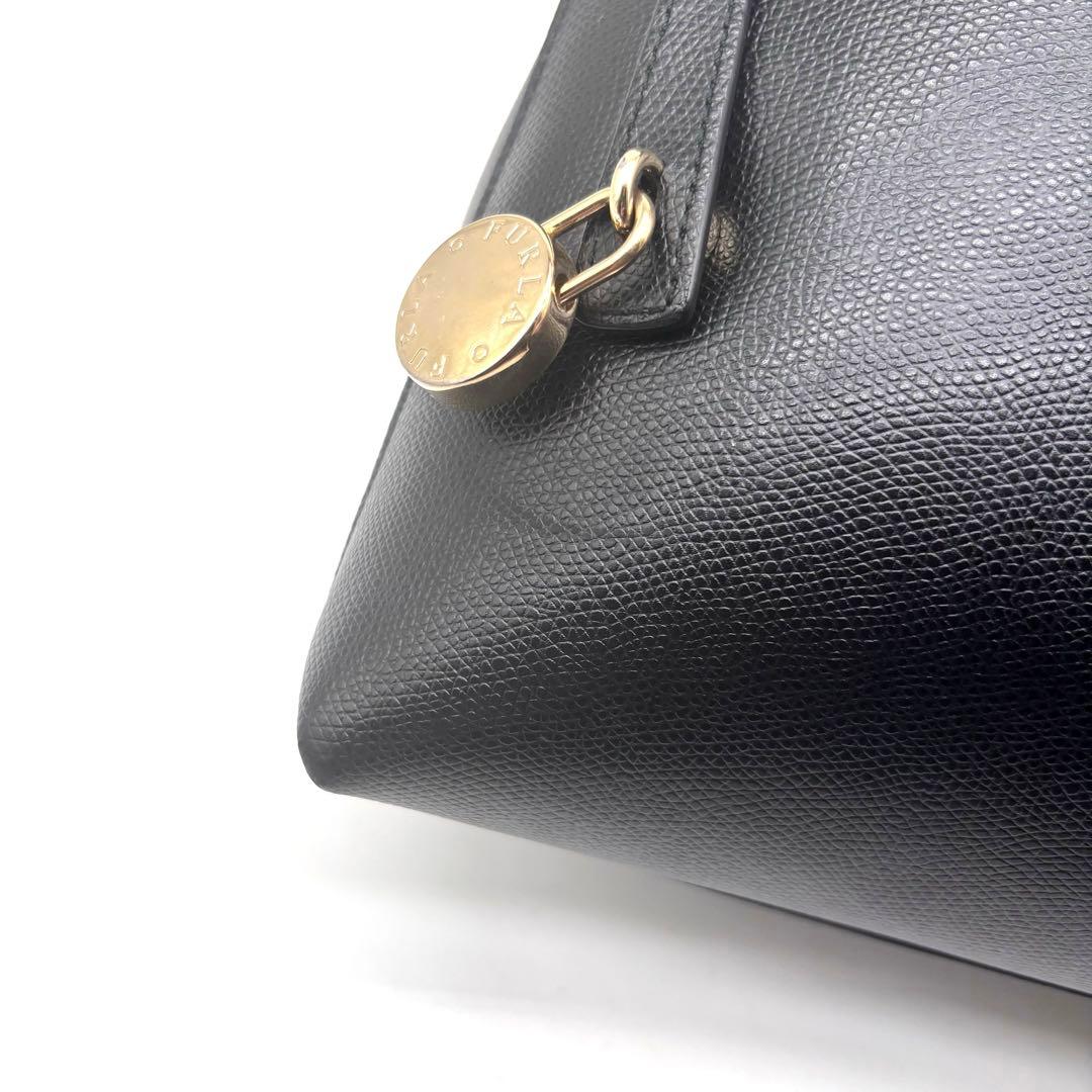 ✨美品✨フルラ　パイパー　M　ハンドバッグ　ショルダーバッグ　2way　ブラック