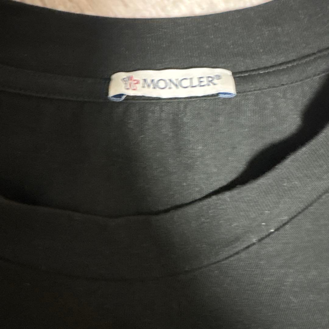MONCLER ブラック 長袖Tシャツ