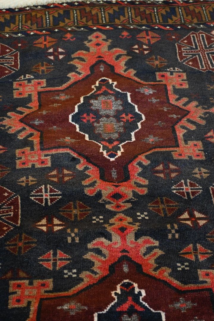 い*す様 アフガニスタン製　ヴィンテージラグ