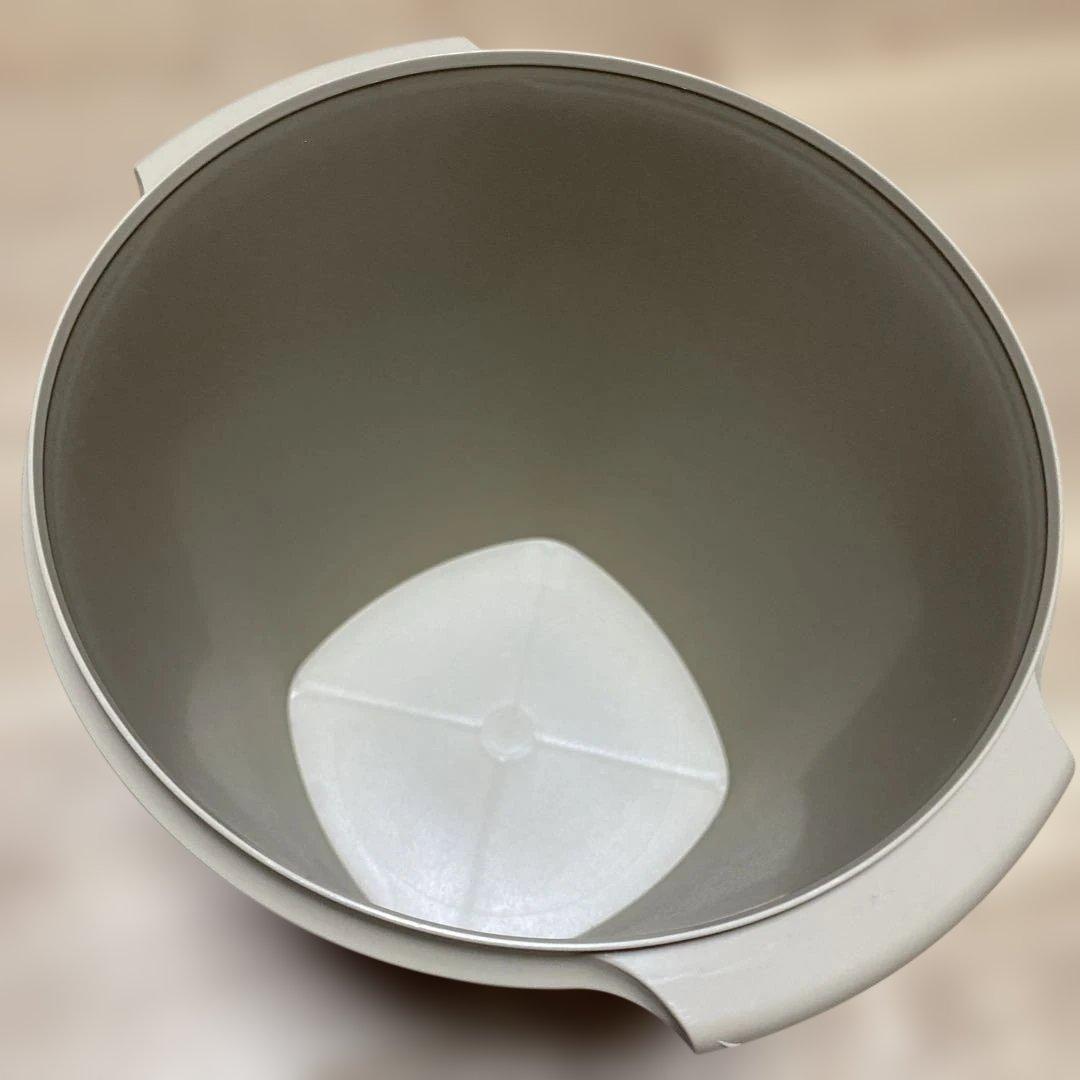 タッパーウェア　マキシクイーンデコレーター3個セット