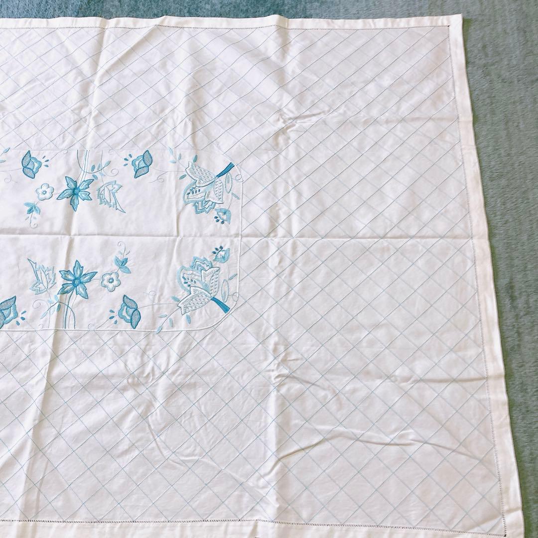 戸塚刺繍　テーブルクロス　ハンドメイド
