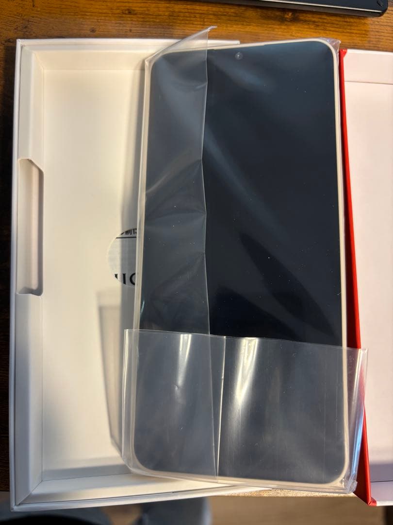 docomo AQUOS wish 4 ブラック　SIMフリー